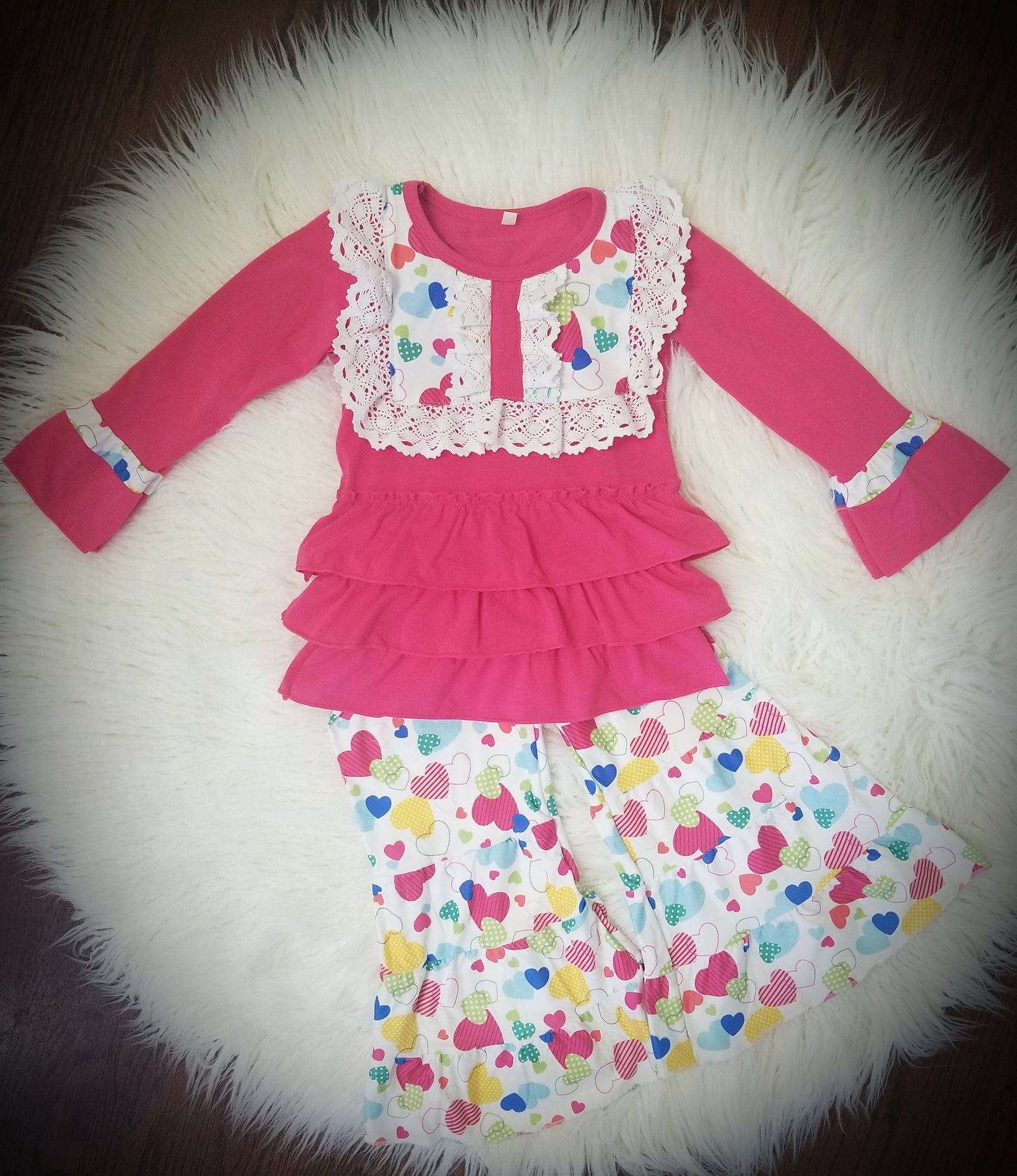 Hearts-A-Plenty Boutique Set