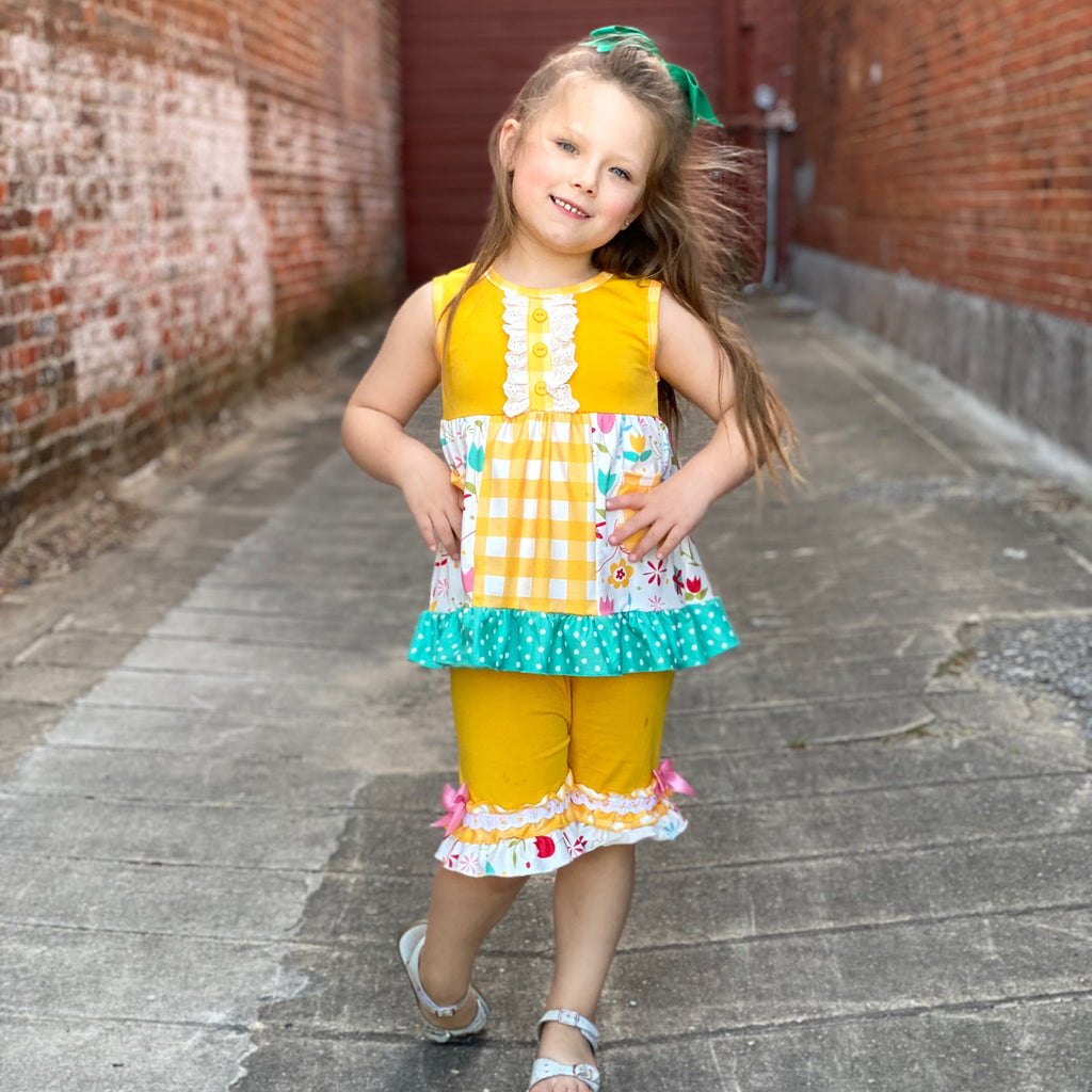 Tiptoe Though The Tulips Boutique Set